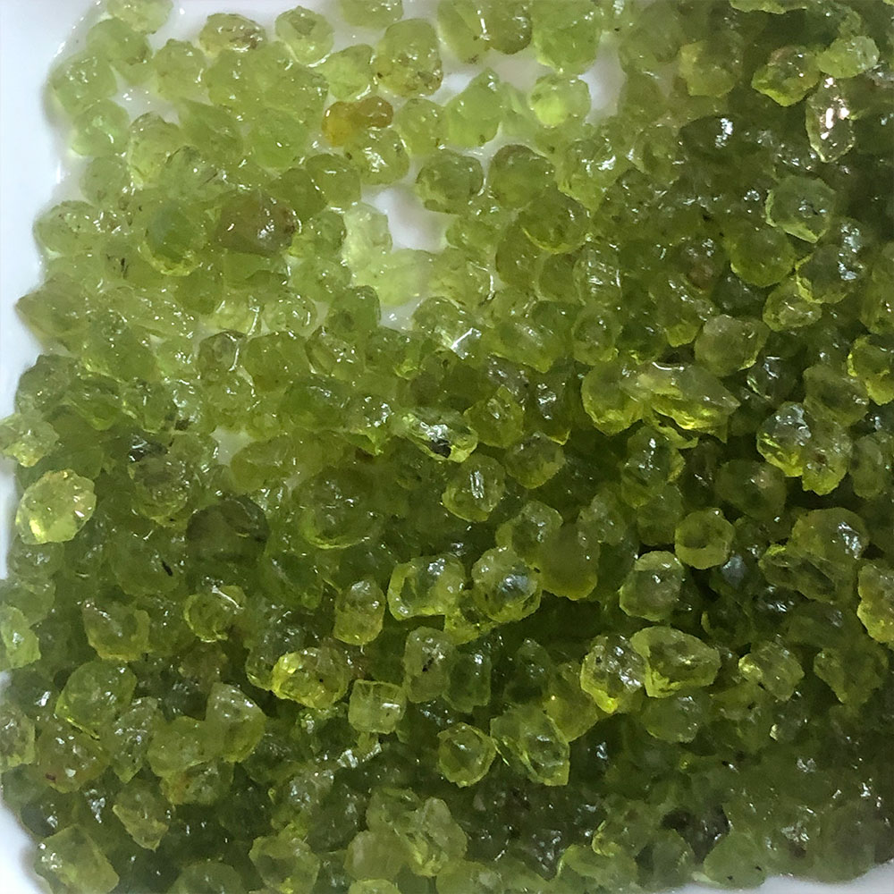 Fish Tank Gravel - 20 gr/paket Natürliche Peridot Olivin Quarz